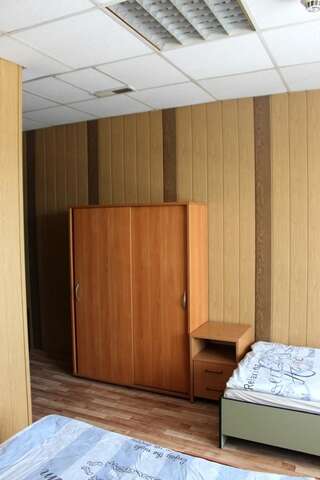 Хостелы Hostel Kigo Олькуш Бюджетный двухместный номер с 1 кроватью или 2 отдельными кроватями-3